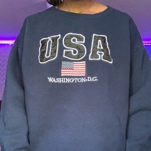 Sweatshirt